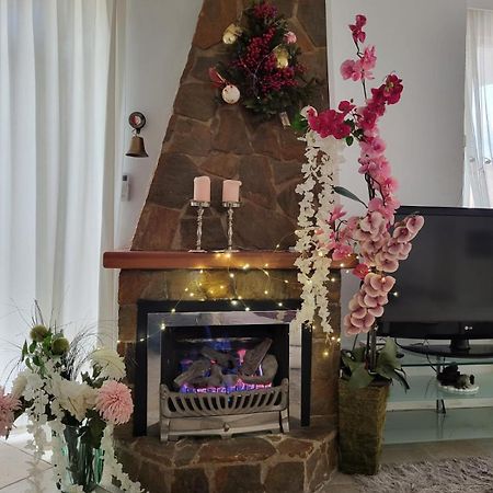 Espectacular Bajo Lirio Apartment กัลเป ภายนอก รูปภาพ