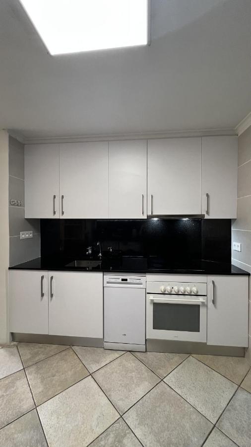 Espectacular Bajo Lirio Apartment กัลเป ภายนอก รูปภาพ